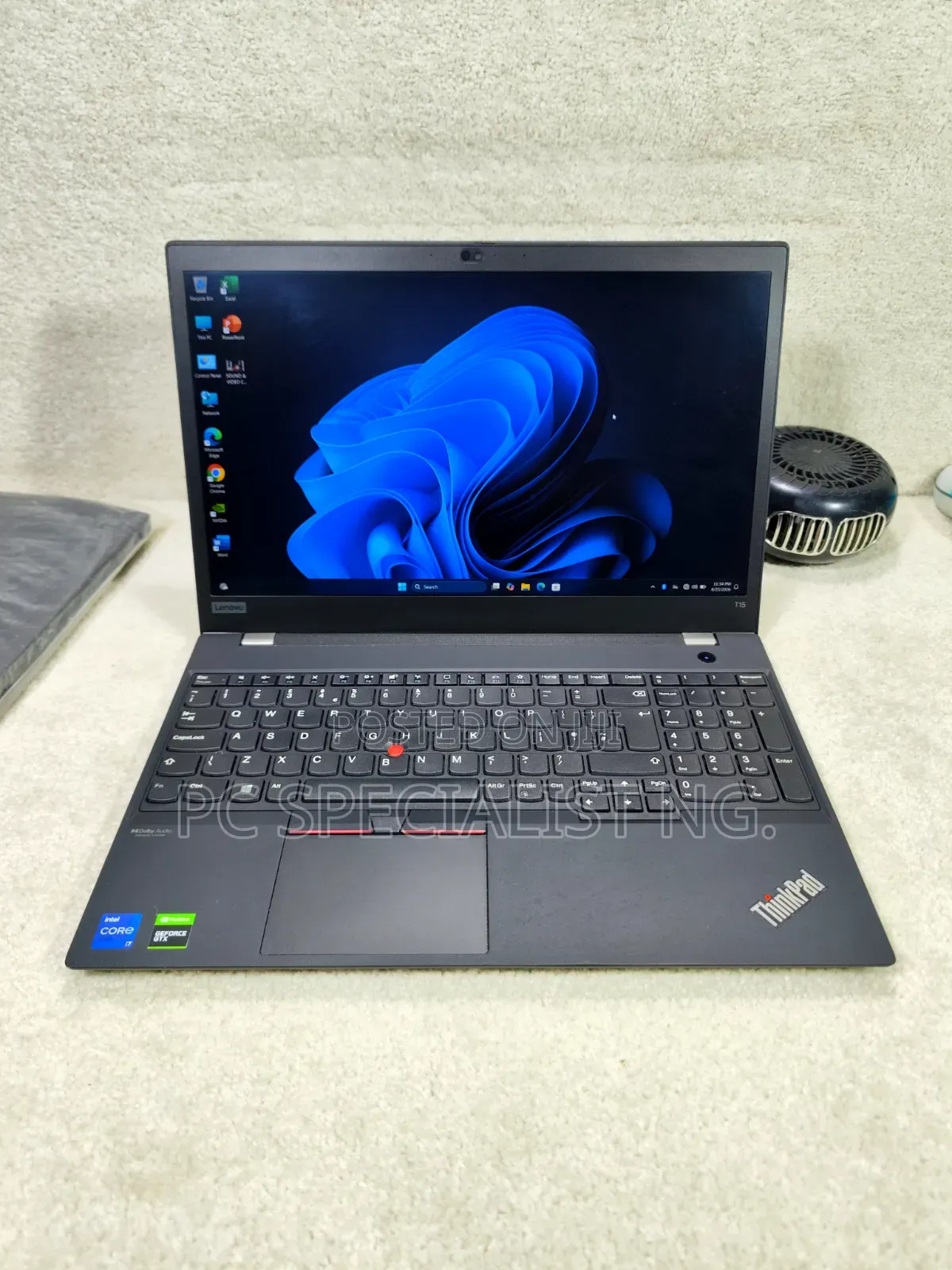Laptop Lenovo ThinkPad T15 Gen1 16GB Intel Core i7 SSD 256GB