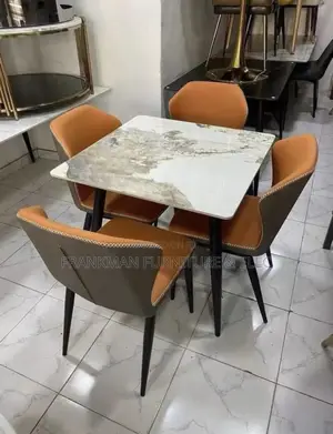 4 Seaters Dinning Set