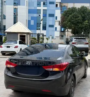 Hyundai Elantra 2013 Black