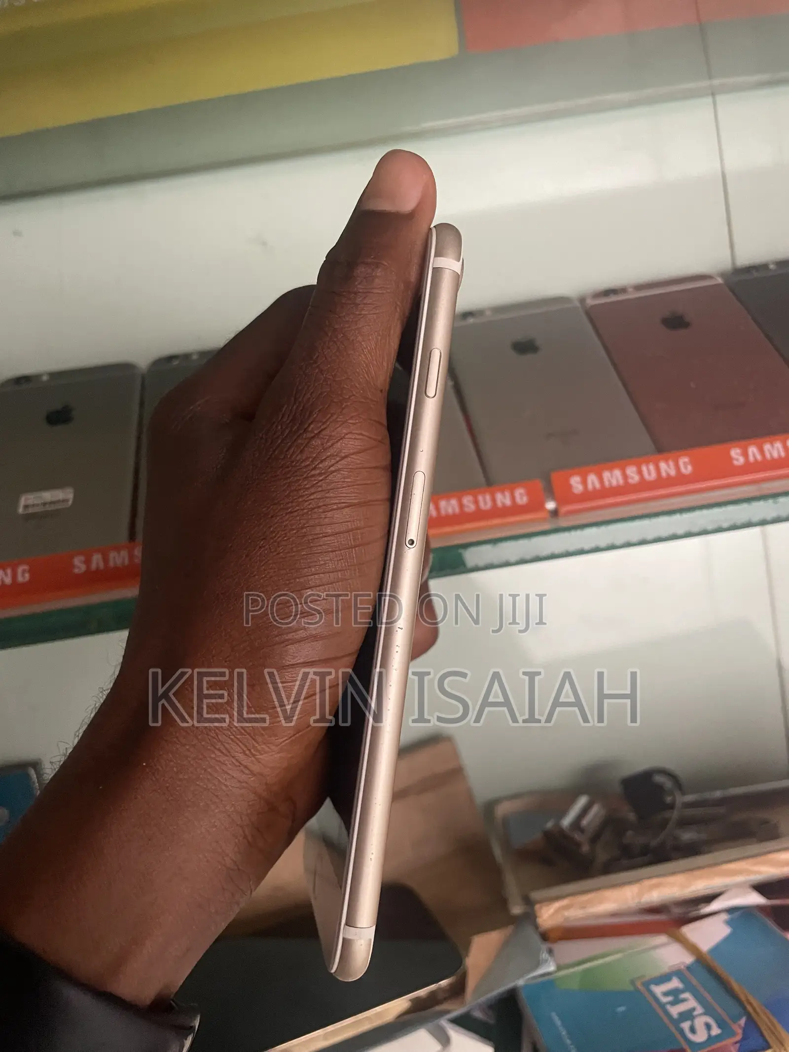 Apple iPhone 7 Plus 128 GB Gold