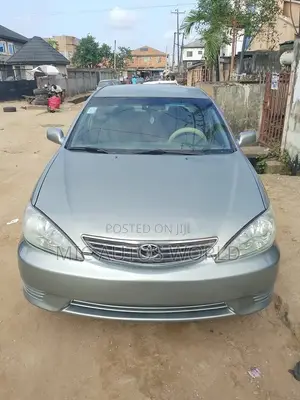 Toyota Camry 2006 Silver