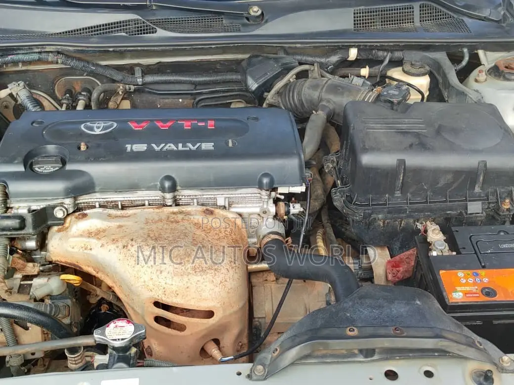 Toyota Camry 2006 Silver