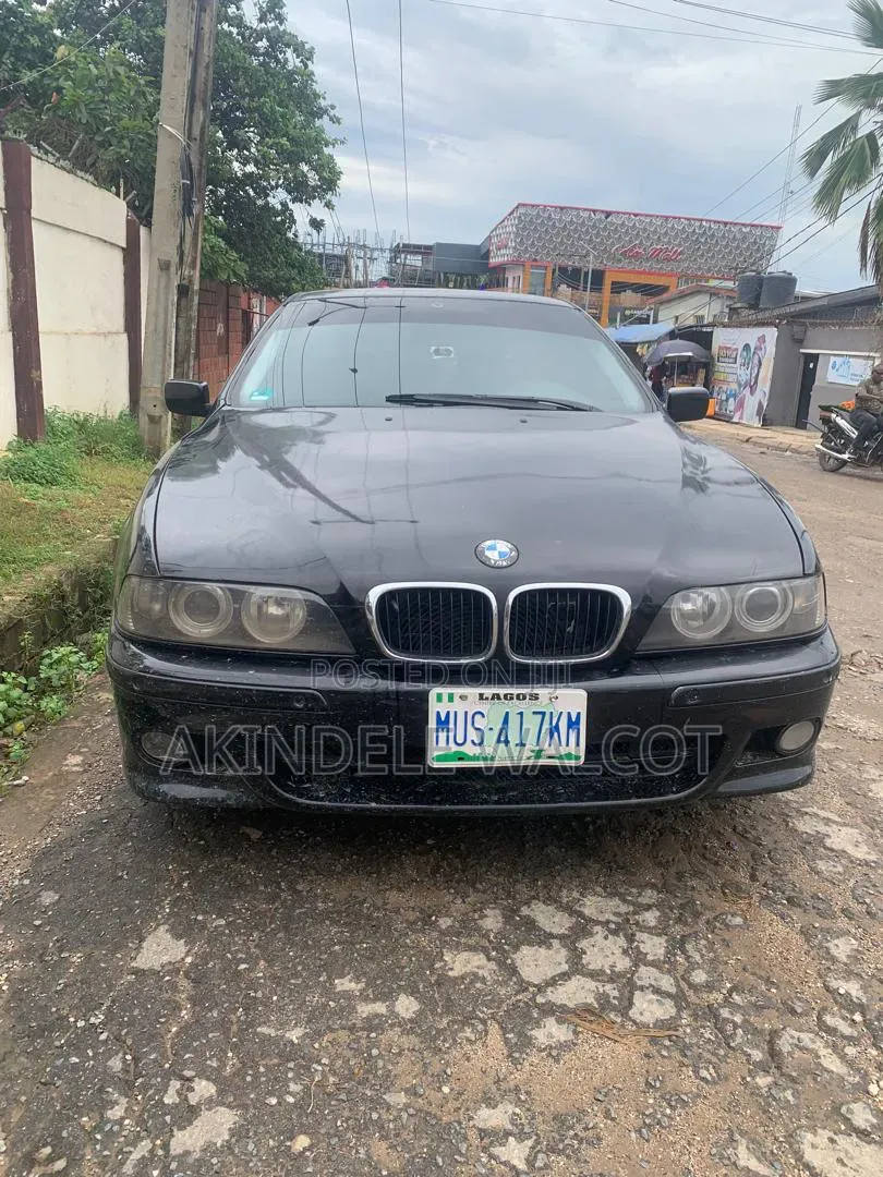 BMW 545i 2002 Black