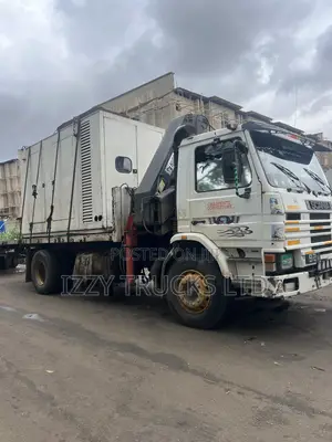 9Tons Hiab Flatbed Truck for Hire | Heavy Equipment Lifting Transport
