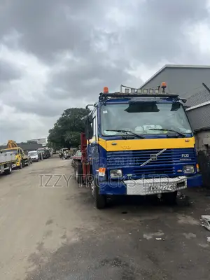 17Tons Hiab Flatbed Truck for Hire |Heavy Equipment Lifting Transport