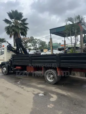 4 Tons Hiab Truck With Bucket for Hire | Lifting Transport Services