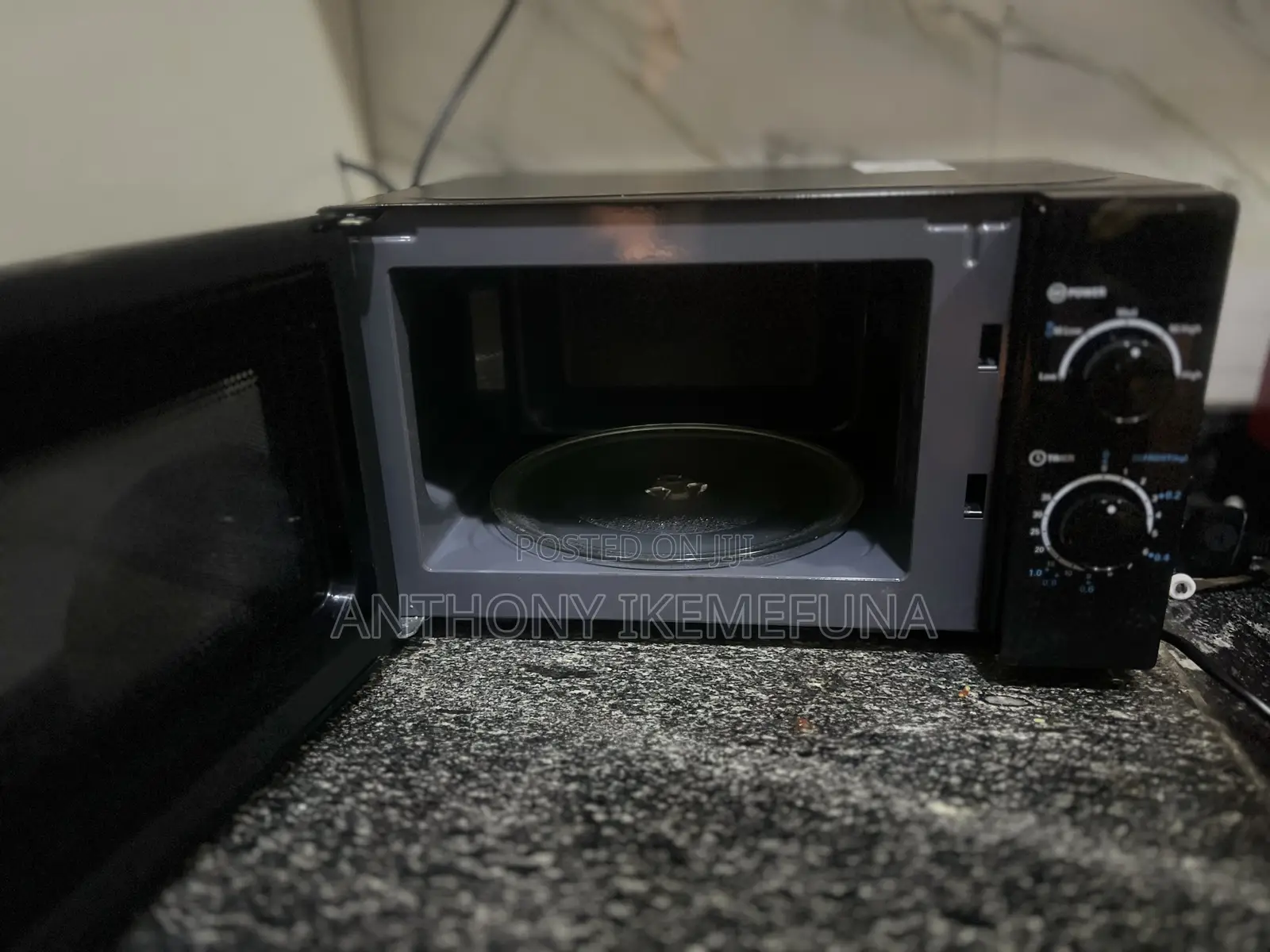 Binatone Microwave Oven