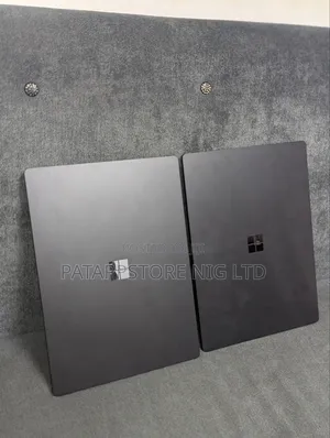 Laptop Microsoft Surface Laptop 5 16GB Intel Core i7 SSD 256GB
