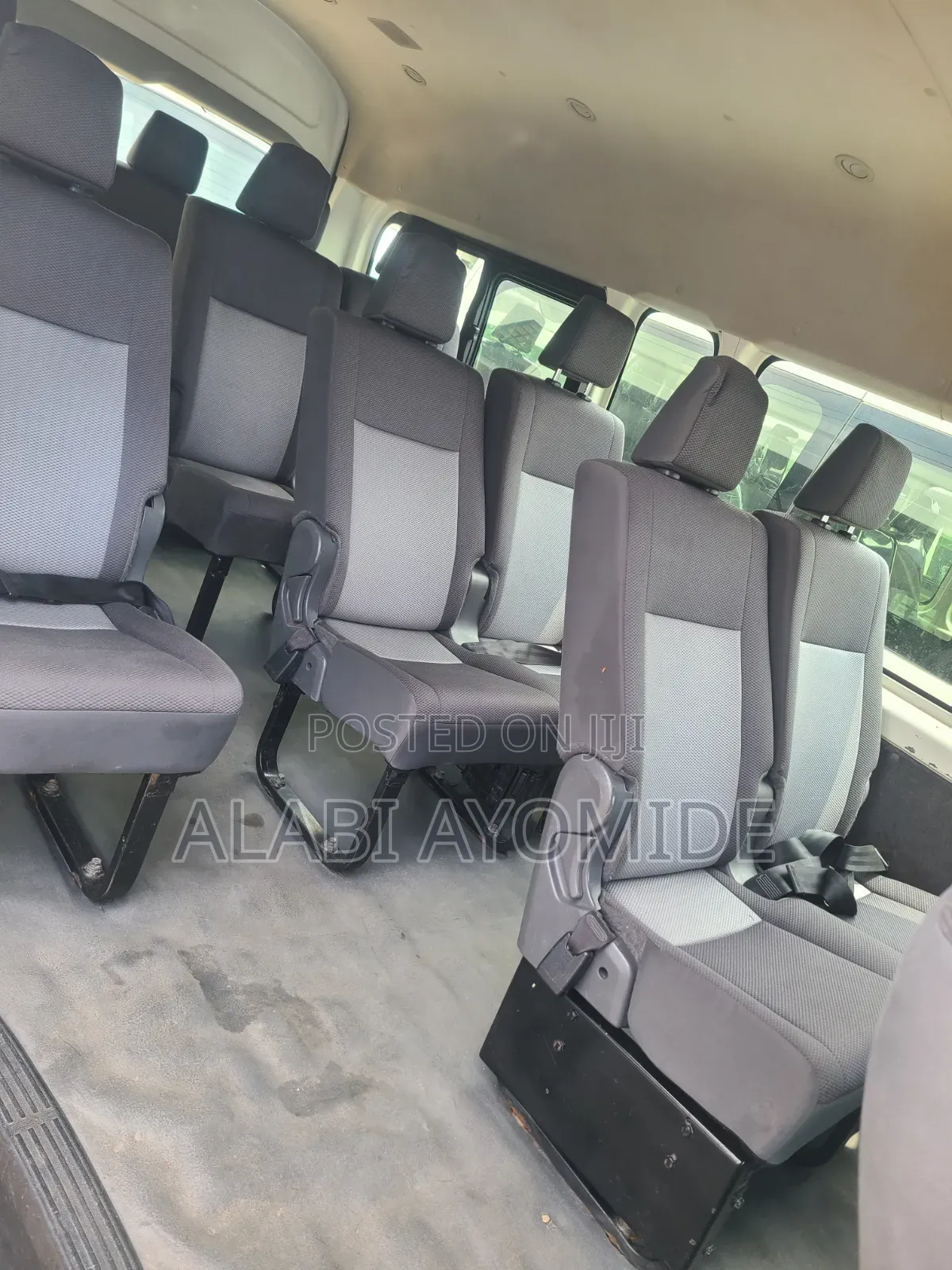 Toyota HiAce 2021 White