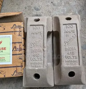 100A Fuse and Base Stanley