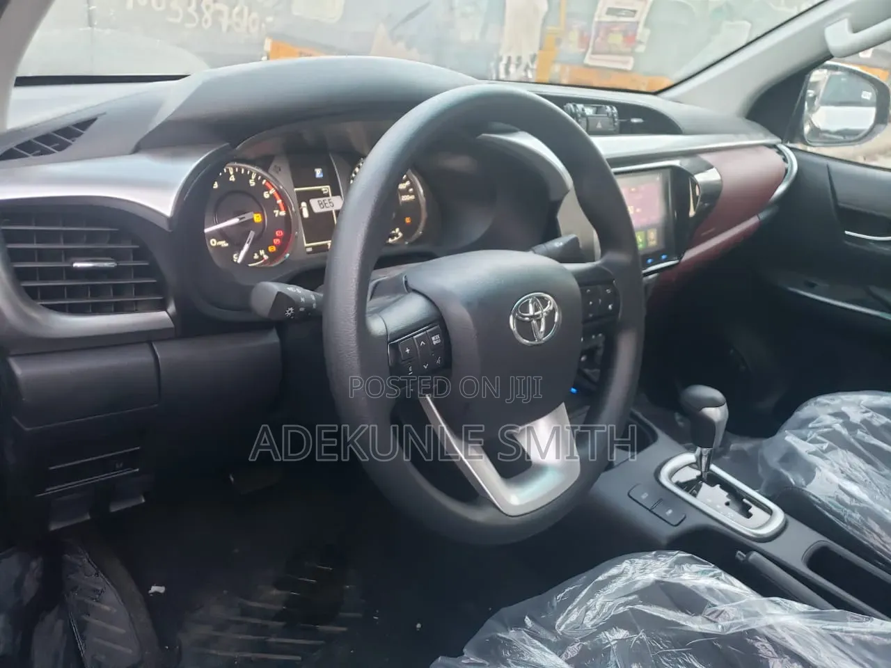 New Toyota Hilux 2025 Black