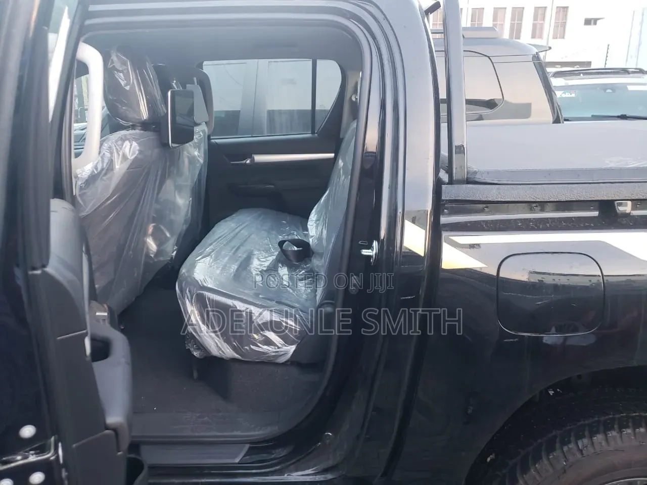 New Toyota Hilux 2025 Black