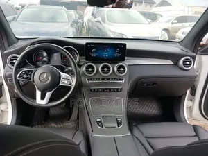 Mercedes-Benz GLC-Class 2022 White