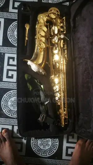 Yamaha Alto Saxophone With Mic