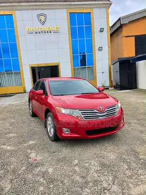 Toyota Venza XLE 2010 Red