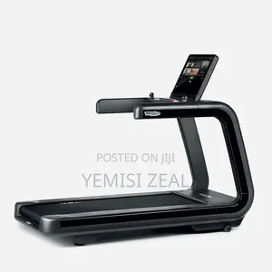 Standard 6hp Cardio Fitness Treadmill With Free Delivery and Gloves