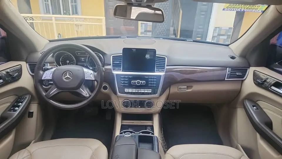 Mercedes-Benz M Class 2015 Blue