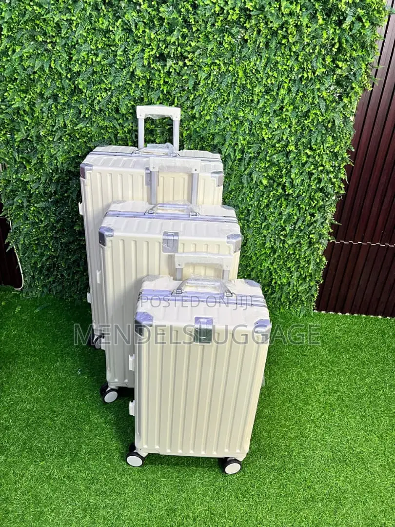 Premium Cream Hard Shell Spinner Luggage With USB Port