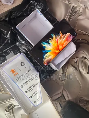 New Tecno Camon 40 Pro 5G 256 GB White