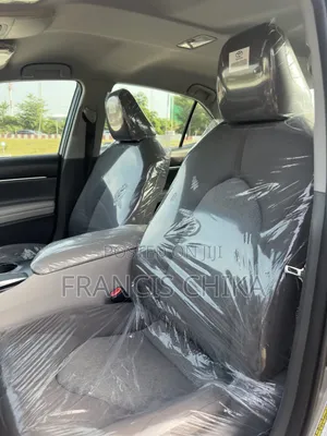 Toyota Camry 2018 Blue