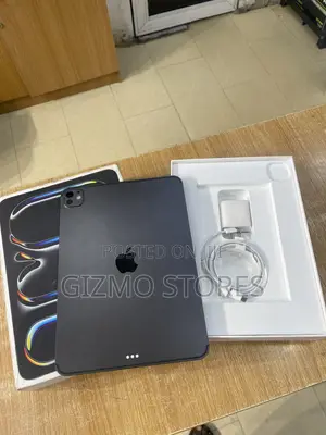 Apple iPad Pro 11 (2025) 256 GB Black