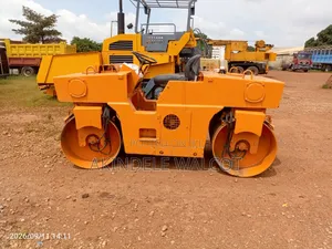 HammRoad Roller D. V 322