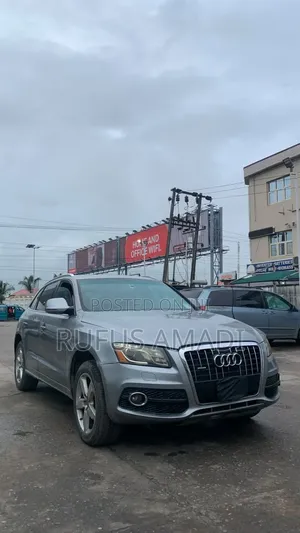 Audi Q5 2011 Blue