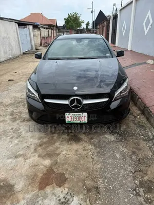 Mercedes-Benz C250 2016 Black