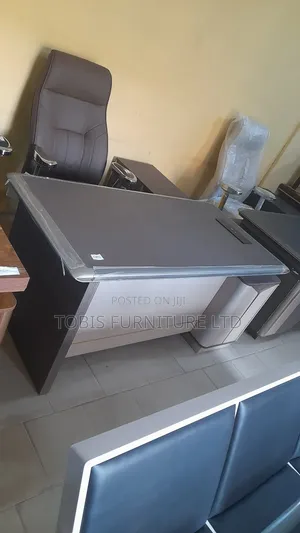 1.6meter Modern Executive Office Table