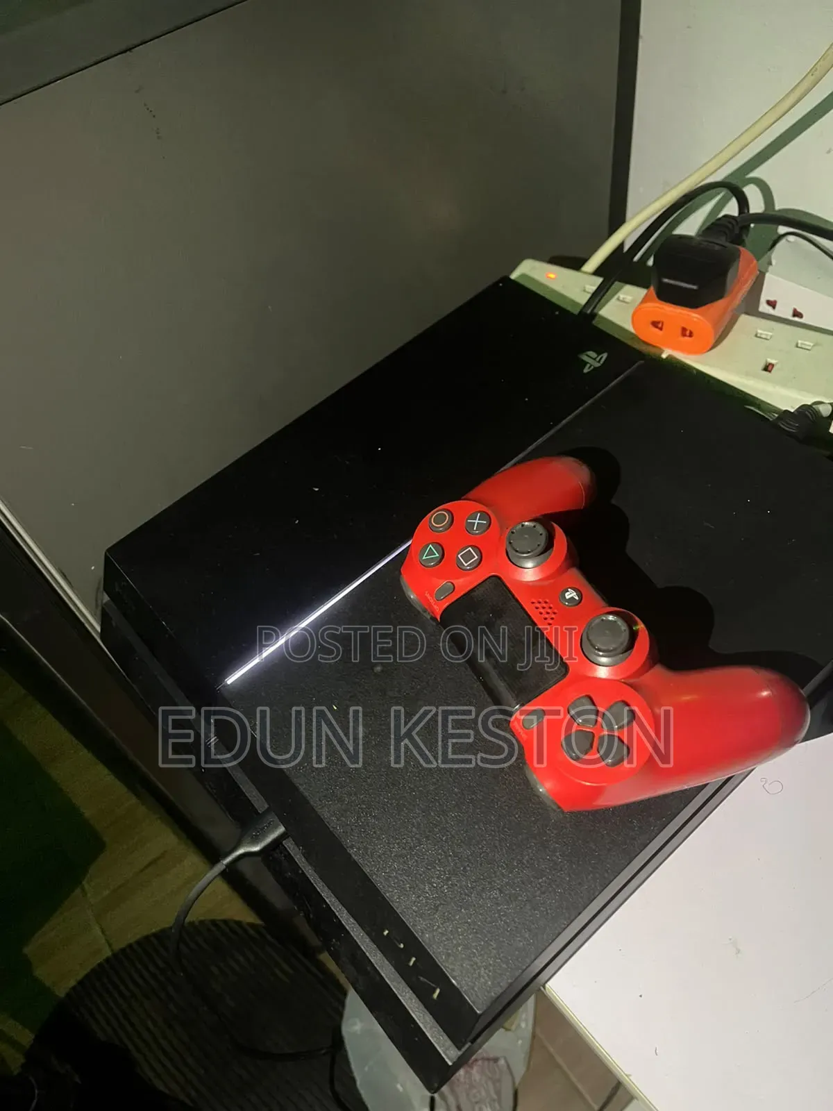 PS4 Console