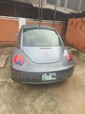 Volkswagen Beetle 2010 Gray
