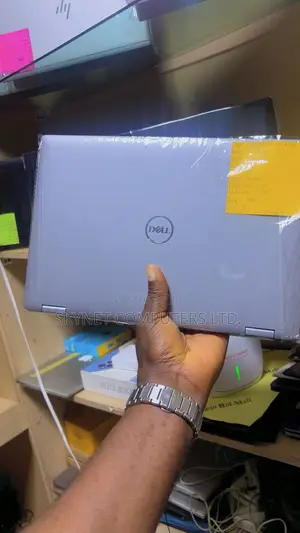 Laptop Dell Latitude 5320 2-in-1 16GB Intel Core i5 SSD 256GB