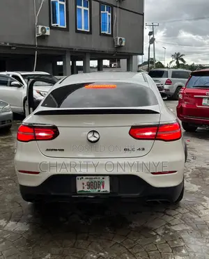 Mercedes-Benz GLC-Class 2019 White