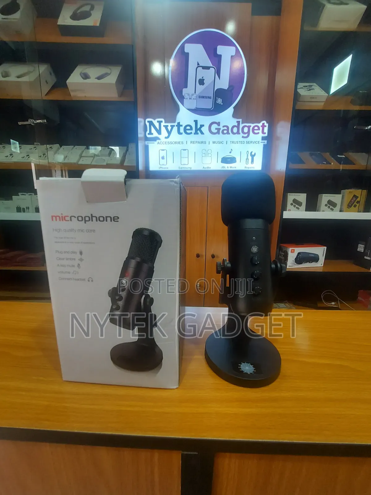 Table Top Microphone