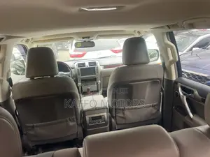 Lexus GX 460 Premium 2012 Brown