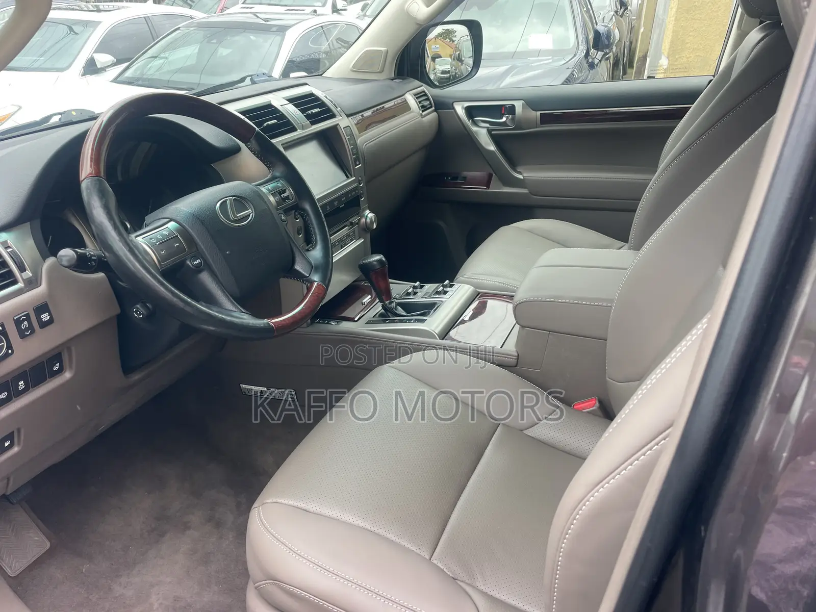 Lexus GX 460 Premium 2012 Brown
