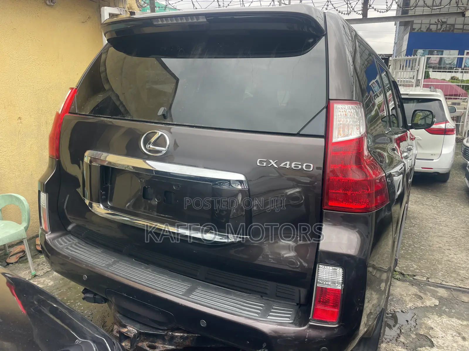 Lexus GX 460 Premium 2012 Brown