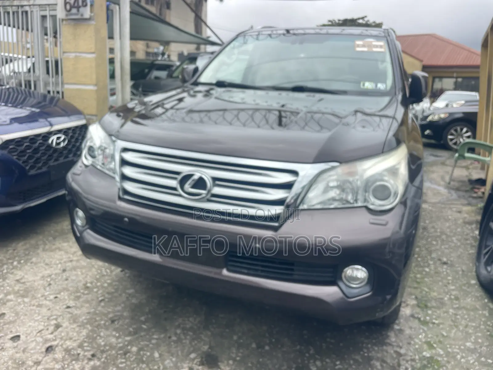 Lexus GX 460 Premium 2012 Brown