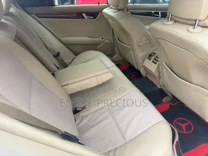 Mercedes-Benz C300 2010 White
