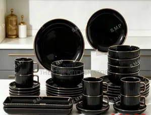 32 Pieces Dinnerware Set