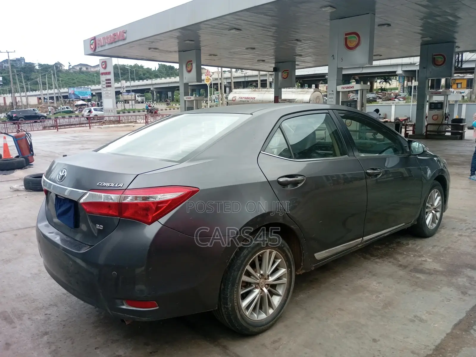 Toyota Corolla 2015 Gray