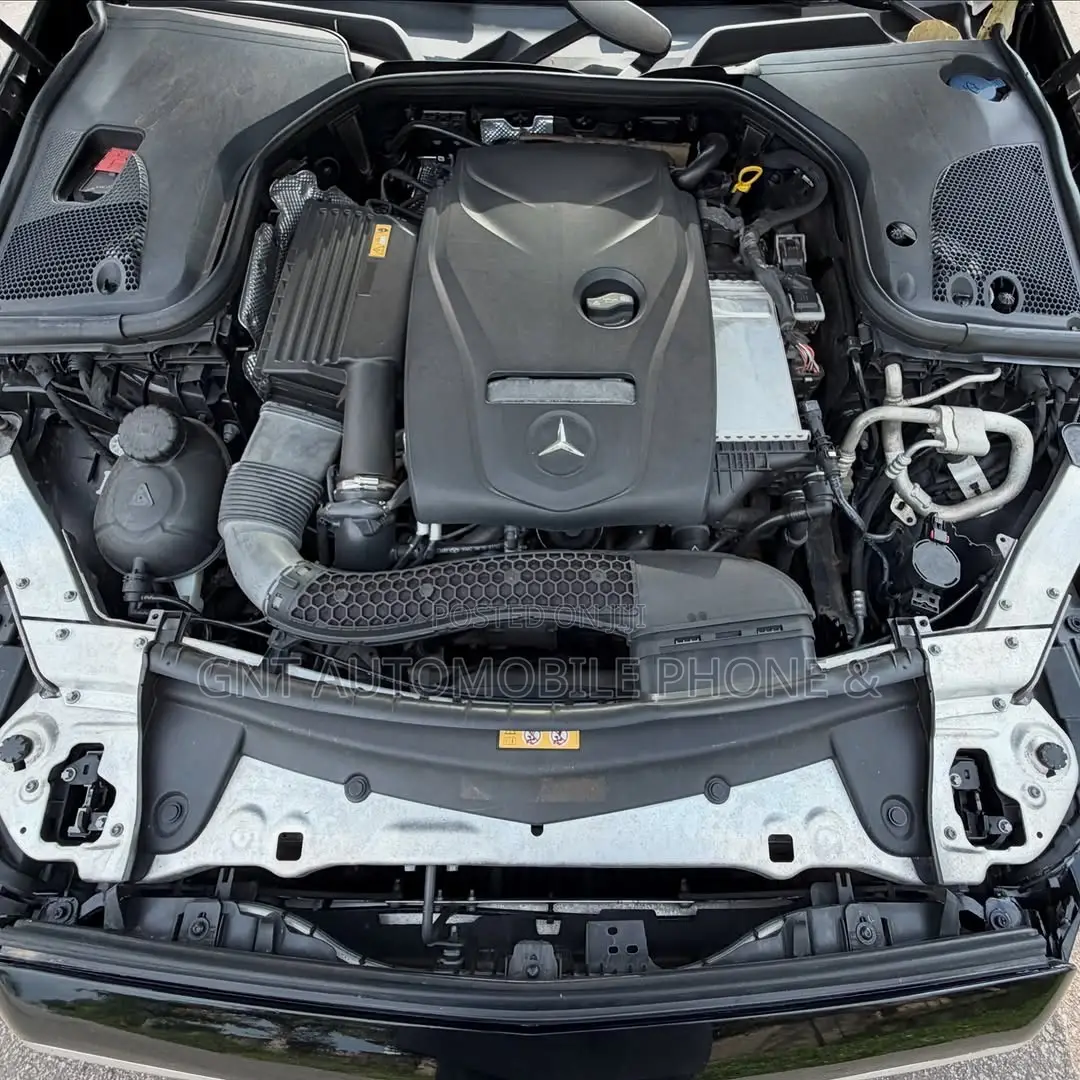 Mercedes-Benz E300 2017 Black