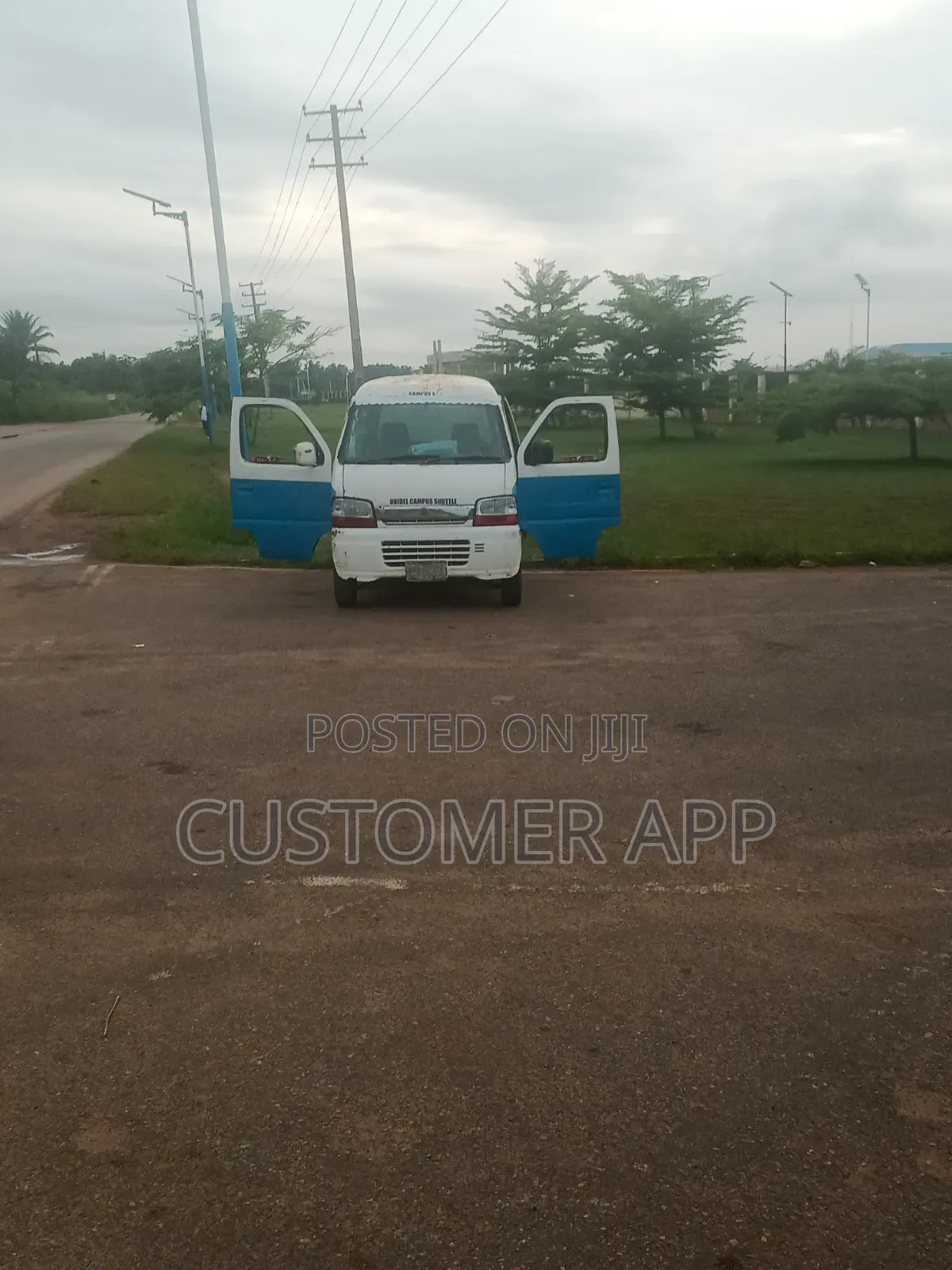 Suzuki APV Minibus 2010 White