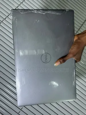 Laptop Dell Latitude 5530 8GB Intel Core i7 SSD 256GB