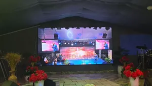 LED Screen