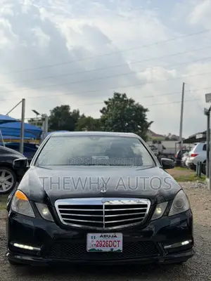 Mercedes-Benz E350 Base 4Matic Sedan AWD (3.5L 6cyl 7A) 2011 Black