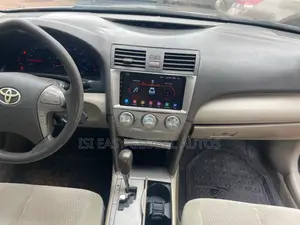Toyota Camry XLE 4dr Sedan (2.5L 4cyl 6AM) 2010 Black