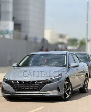 Hyundai Elantra Limited 2023 Gray
