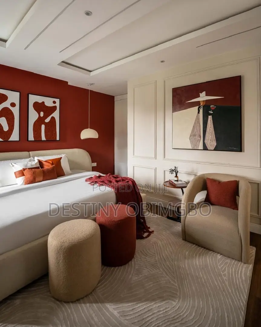 1 Warm Bedroom Apartment