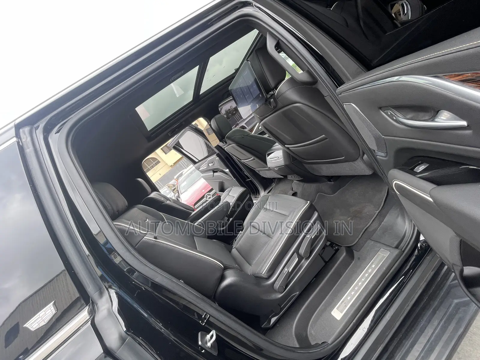 Cadillac Escalade 2021 Black